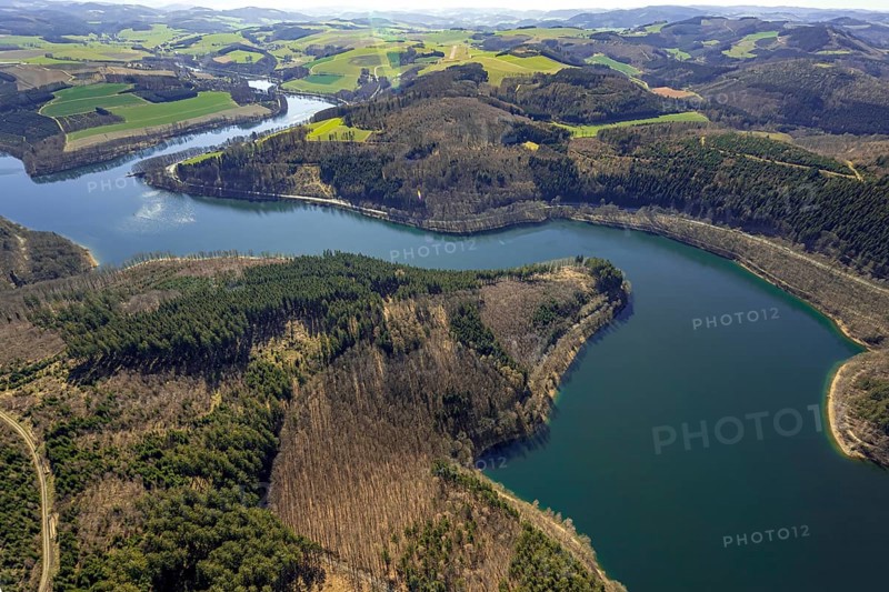 Aerial view, Hennesee, Hennetalsperre, Berghausen, Meschede, Sauerland, North Rhine-Westphalia, Germany, DE, Europe, hilly landscape, aerial view, aerial photography, aerial photography, lake, reservoir, overview, bird's-eye view, overview