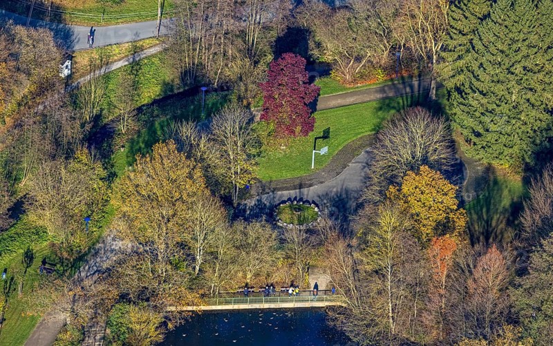 Aerial view, leisure centre Biebertal with pond in the district Lendringsen in Menden, Sauerland, North Rhine-Westphalia, Germany, DE, Europe, leisure area, aerial view, aerial photography, aerial photography, Menden, overview, bird's-eye view, overview