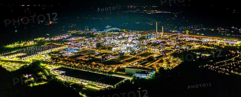 Aerial view, chemical park Marl, chemical zone, Marl, Ruhr area, North Rhine-Westphalia, Germany, DE, twilight photography, Europe, commercial area, commercial area, commercial location, commercial use, industrial area, industrial location, light pollution, aerial photography, aerial photography, aerial photography, night, night photography, night flight, overview, bird's eye view, illuminated streets, birds-eyes view, nightflight, overview
