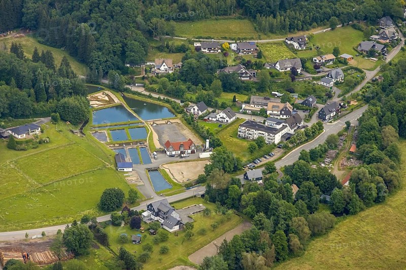 Aerial photo, Sauerland trout farm Rameil, fish ponds, Langenei, Lennestadt, Sauerland, North Rhine-Westphalia, Germany, fishing ponds, DEU, Europe, fish farming, fish farm, aerial photo, aerial photography, aerial photography, overview, bird's-eye view, overview