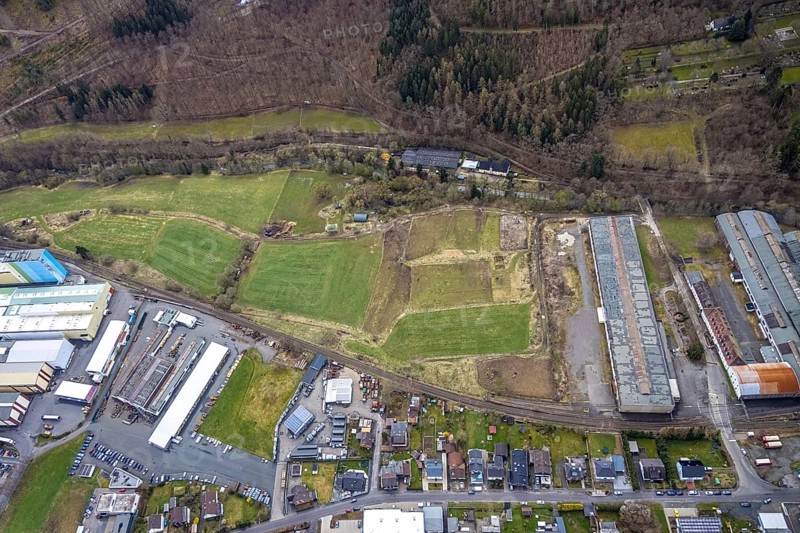 Aerial view, fallow land at Mühlenweg in Ferndorf, Kreuztal, Sauerland, North Rhine-Westphalia, Germany, DE, Europe, Siegen-Wittgenstein district, aerial view, aerial photography, aerial photography, overview, bird's-eye view, meadows and fields, birds-eyes view, overview