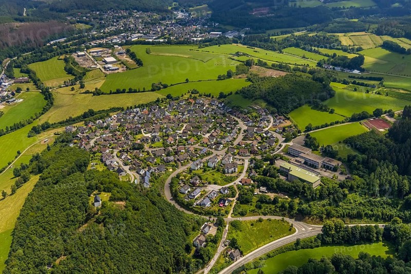 Aerial view, aerial view Kirchhundem, Kirchhundem secondary school, Kreuzberg chapel in the forest, Kirchhundem, Sauerland, North Rhine-Westphalia, Germany, education, educational institution, DEU, Europe, property tax, secondary school, real estate, chapel, educational institute, aerial photograph, aerial photography, aerial photography, school, overview, bird's-eye view, residential area, housing and living, residential area, residential buildings, housing quality, housing estate, birds-eyes view, overview