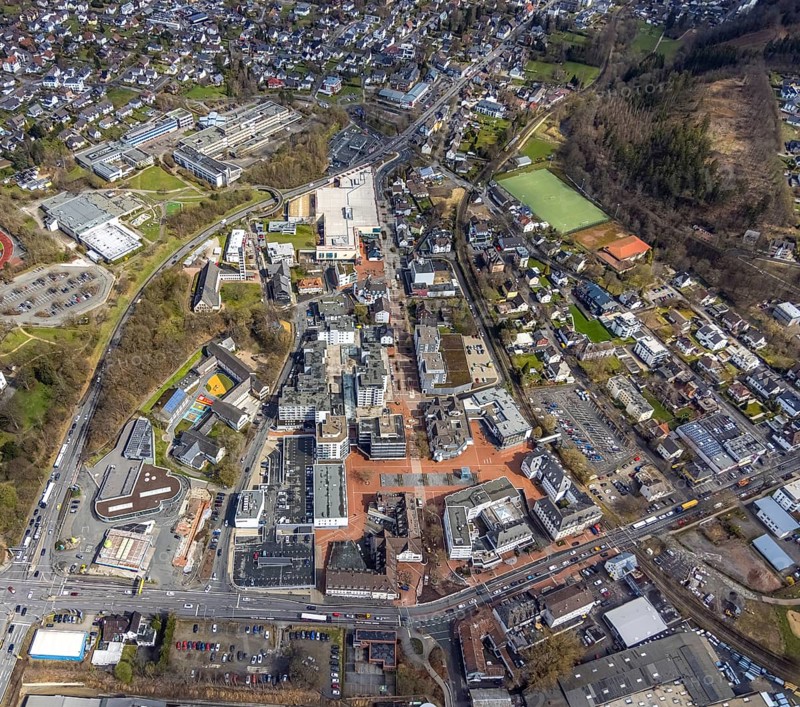 Aerial view, market place Kreuztal with town hall and shopping centre, primary school at Dreslers Park, Kreuztal, Sauerland, North Rhine-Westphalia, Germany, authority, education, educational institution, city, DE, shopping centre, Europe, primary school, city centre, district Siegen-Wittgenstein, educational institute, aerial view, aerial photography, market place, local supply centre, town hall, school, shopping centre, municipal library Kreuztal, city administration, city centre, overview, bird's eye view, bird's eye view, overview