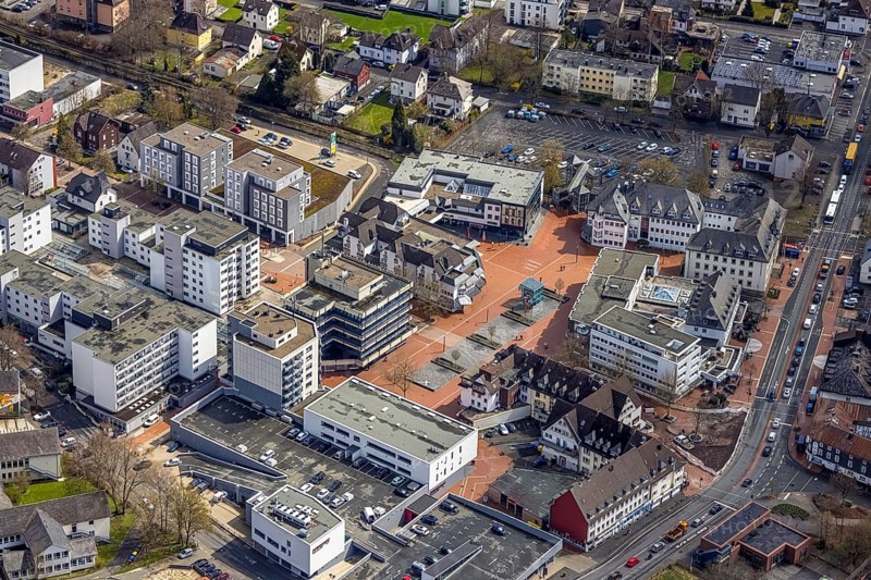 Aerial view, market place Kreuztal with town hall and shopping centre, Kreuztal, Sauerland, North Rhine-Westphalia, Germany, authority, city, DE, shopping centre, Europe, city centre, district Siegen-Wittgenstein, aerial view, aerial photography, aerial photography, market place, local supply centre, town hall, shopping centre, city library Kreuztal, city administration, city centre, overview, bird's-eye view, overview