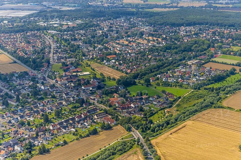 Aerial view, local view with miners' housing estate in Heeren-Werve district, Kamen, Ruhr area, North Rhine-Westphalia, Germany, workers' housing estate, miners' housing estate, mining housing estate, DE, Europe, aerial view, aerial photography, aerial photography, overview, bird's eye view, housing estate, birds-eyes view, overview, social housing