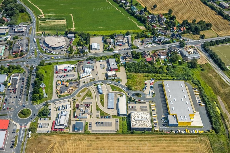 Aerial view, commercial area Unna / Kamen with Deutsche Post DHL and TCB Automobile, Südkamen, Kamen, Ruhr area, North Rhine-Westphalia, Germany, DE, Europe, commercial enterprises, commercial area, commercial park, commercial location, commercial use, freight traffic, industrial area, industrial building, industrial location, logistics, logistics service, logistics service provider, logistics provider, logistics centre, aerial view, aerial photography, aerial photography, overview, bird's eye view, bird's eye view, overview