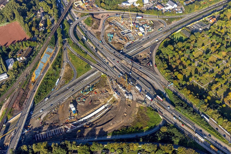 Aerial view, construction site with tunnel construction at the motorway junction Herne of the A42 and A43 in the district Baukau-West in Herne, Ruhr area, North Rhine-Westphalia, Germany, motorway, motorway junction, construction work, construction area, building site, building plots, construction project, construction site, DE, Europe, Herne, aerial view, aerial photography, aerial photography, overview, connecting tunnel, bird's-eye view, overview