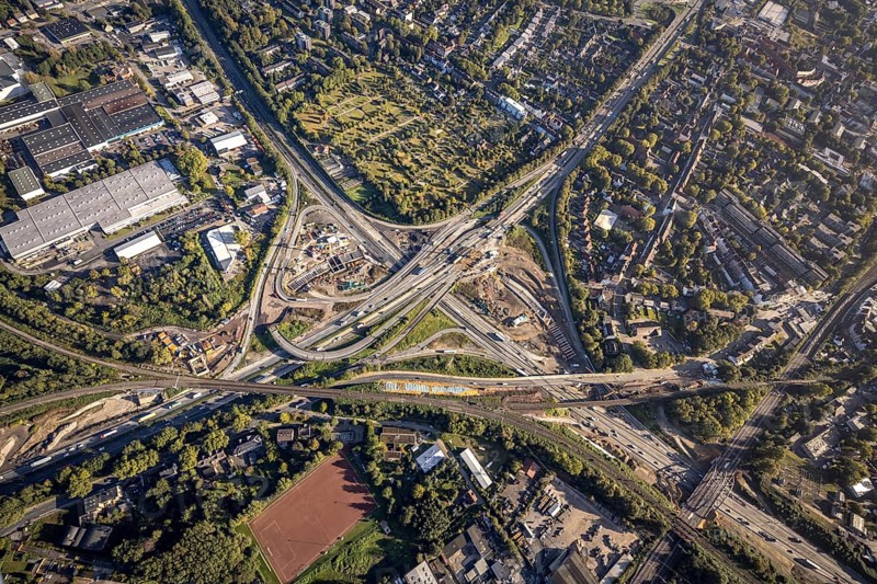 Aerial view, construction site with tunnel construction at the motorway junction Herne of the A42 and A43 in the district Baukau-West in Herne, Ruhr area, North Rhine-Westphalia, Germany, motorway, motorway junction, construction work, construction area, building site, building plots, construction project, construction site, DE, Europe, Herne, aerial view, aerial photography, aerial photography, overview, connecting tunnel, bird's-eye view, overview