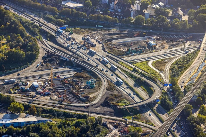 Aerial view, construction site with tunnel construction at the motorway junction Herne of the A42 and A43 in the district Baukau-West in Herne, Ruhr area, North Rhine-Westphalia, Germany, motorway, motorway junction, construction work, construction area, building site, building plots, construction project, construction site, DE, Europe, Herne, aerial view, aerial photography, aerial photography, overview, connecting tunnel, bird's-eye view, overview