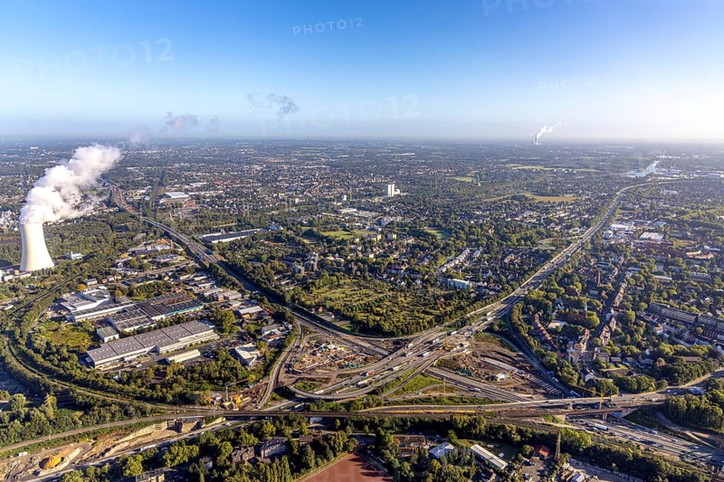 Aerial view, construction site with tunnel construction at the motorway junction Herne of the A42 and A43 in the district Baukau-West in Herne, Ruhr area, North Rhine-Westphalia, Germany, motorway, motorway junction, construction work, construction area, building site, building plots, construction project, construction site, DE, Europe, distant view, Herne, aerial view, aerial photography, aerial photography, overview, connecting tunnel, bird's-eye view, overview