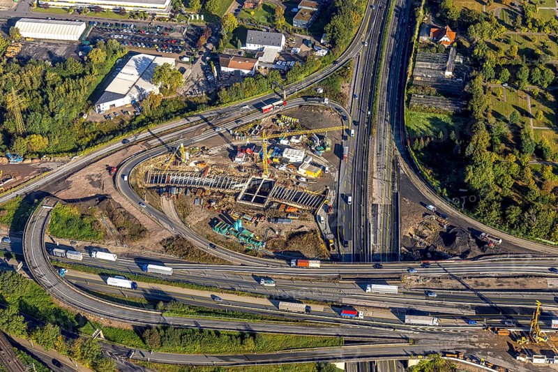 Aerial view, construction site with tunnel construction at the motorway junction Herne of the A42 and A43 in the district Baukau-West in Herne, Ruhr area, North Rhine-Westphalia, Germany, motorway, motorway junction, construction work, construction area, building site, building plots, construction project, construction site, DE, Europe, Herne, aerial view, aerial photography, aerial photography, overview, connecting tunnel, bird's-eye view, overview