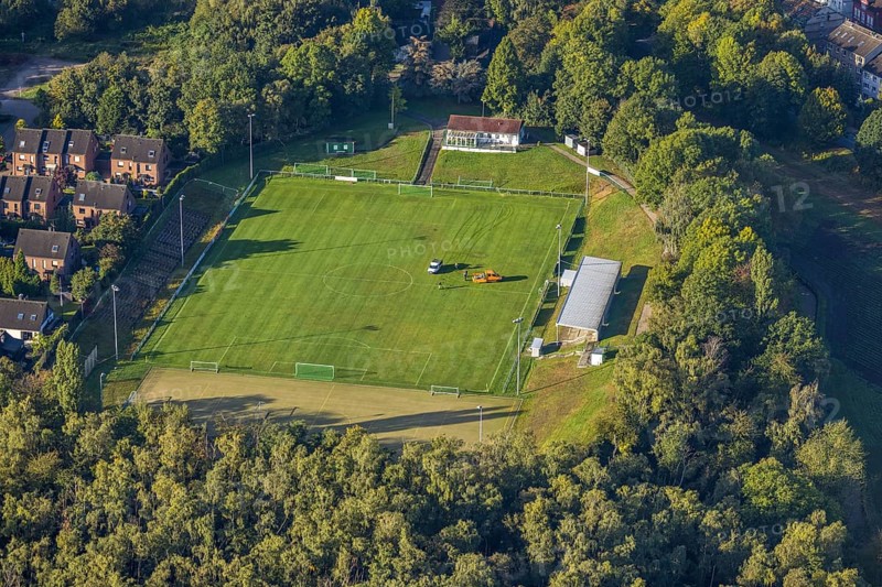 Aerial view, work at the football ground Dr. Jovanovic-Glück-Auf-Stadion of SV Sodingen 1912 in the district Börnig in Herne, Ruhr area, North Rhine-Westphalia, Germany, DE, Europe, football ground, football stadium, Herne, aerial view, aerial photography, aerial photography, sports, sports facilities, sports ground, sports facility, overview, bird's-eye view, overview
