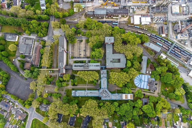 Aerial view, Quartier Shamrockpark of the former RAG AG, Shamrockring, Herne-Mitte, Herne, Ruhr area, North Rhine-Westphalia, Germany, DE, Europe, commercial buildings, property tax, real estate, aerial view, aerial photography, aerial photography, overview, bird's eye view, residential buildings, birds-eyes view, overview
