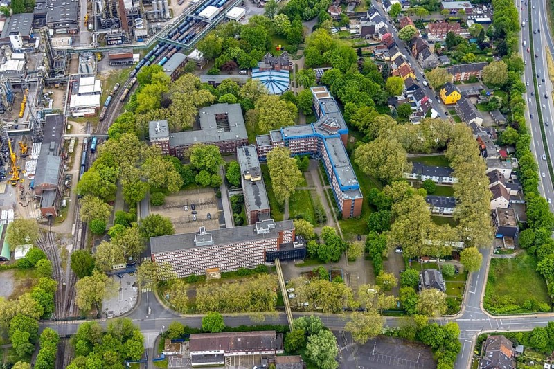 Aerial view, Quartier Shamrockpark of the former RAG AG, Shamrockring, Herne-Mitte, Herne, Ruhr area, North Rhine-Westphalia, Germany, DE, Europe, commercial buildings, property tax, real estate, aerial view, aerial photography, aerial photography, overview, bird's eye view, residential buildings, birds-eyes view, overview