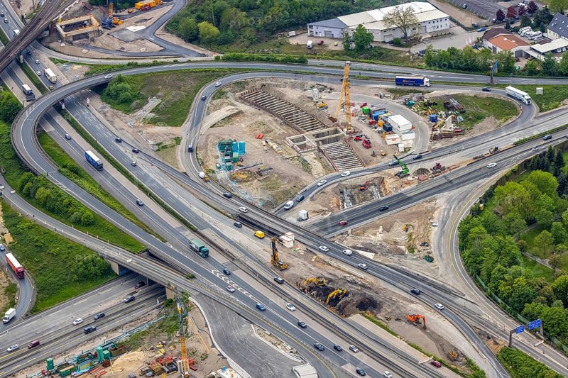Aerial view, construction site due to A43 extension, motorway junction Herne, motorway A42, motorway A43, Baukau-West, Herne, Ruhr area, North Rhine-Westphalia, Germany, motorway, motorway bridge, motorway junction, construction work, construction area, construction site, building plots, construction project, construction site, DE, Europe, aerial view, aerial photography, aerial photography, new construction, overview, bird's-eye view, overview