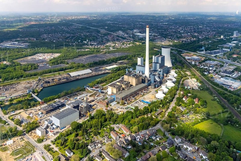 Aerial view, STEAG combined heat and power plant Herne, construction site new gas and steam power plant, Baukau-West, Herne, Ruhr area, North Rhine-Westphalia, Germany, construction work, construction, construction area, construction site, construction project, construction site, DE, power plant, Europe, district heating, combined cycle power plant, Hertener Straße, power plant, aerial view, aerial photography, aerial photography, new construction, coal-fired power plant, overview, bird's-eye view, overview