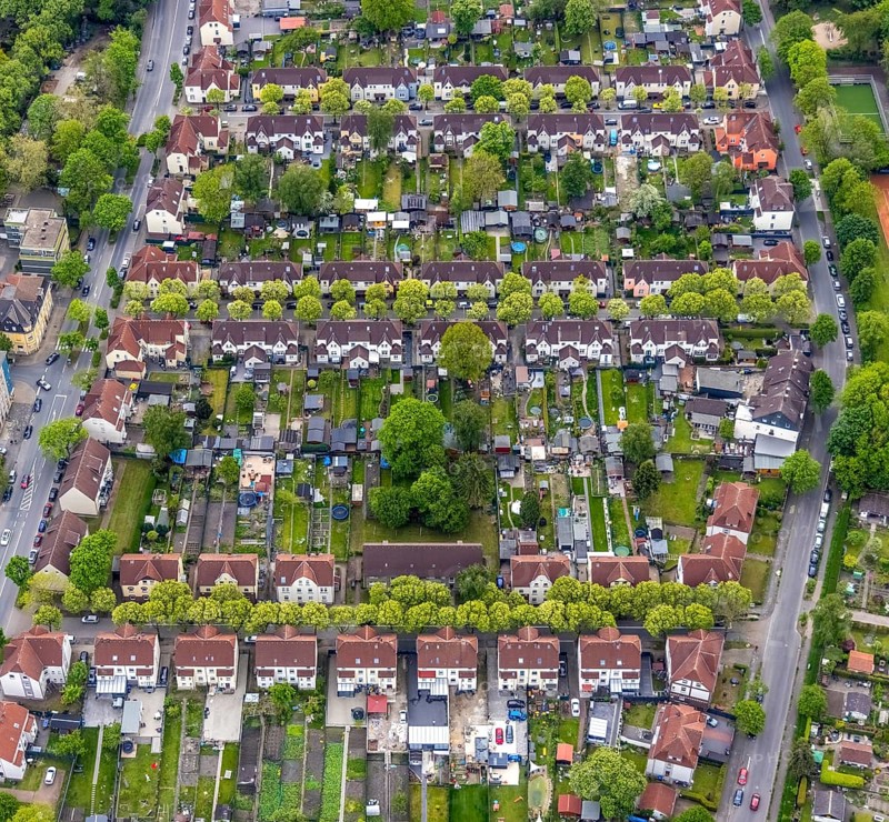Aerial view, housing estate Hammerschmidtstrasse, Emscherstrasse, Wanne, Herne, Ruhr area, North Rhine-Westphalia, Germany, DE, Europe, Glückaufstrasse, property tax, Hüttenstrasse, real estate, aerial view, aerial photography, aerial photography, Schalkestrasse, overview, bird's-eye view, housing estate, housing and living, residential area, residential buildings, quality of living, residential neighbourhood, housing estate, birds-eyes view, overview