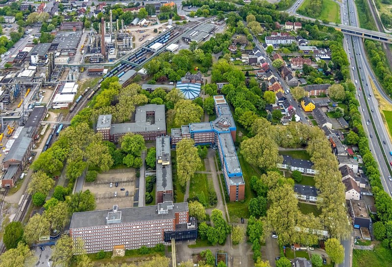 Aerial view, Quartier Shamrockpark of the former RAG AG, Shamrockring, Herne-Mitte, Herne, Ruhr area, North Rhine-Westphalia, Germany, DE, Europe, commercial buildings, property tax, real estate, aerial view, aerial photography, aerial photography, overview, bird's eye view, residential buildings, birds-eyes view, overview