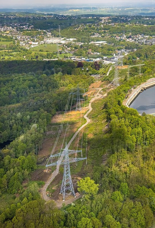 Aerial view, high-voltage power line, power line, Wittbräucke, Herdecke, Ruhr area, North Rhine-Westphalia, Germany, DE, Europe, river Ruhr, Hengsteysee, Köpchenwerk, aerial view, aerial photography, aerial photography, pumped storage power plant Köpchenwerk, RWE, lake, reservoir, electricity pylons, overview, bird's-eye view, forest area, birds-eyes view, overview