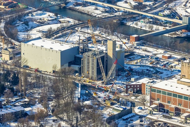 Aerial view, construction site STEAG construction project gas-fired power plant and steam power plant Herne, Baukau-West, Herne, Ruhr area, North Rhine-Westphalia, Germany, construction work, construction area, construction site, construction site, construction project, construction site, DE, power plant, Europe, CCGT, aerial view, aerial photography, aerial photography, new construction, Rhine-Herne Canal, snow, overview, bird's-eye view, winter, birds-eyes view, overview