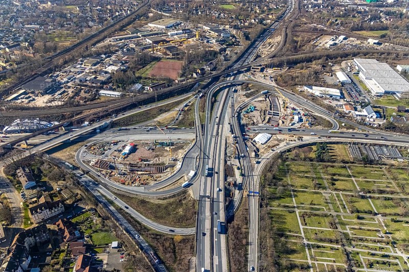 Aerial view, Herne motorway junction with new Baukau tunnel from the A43 to the A42, Baukau-West, Herne, Ruhr area, North Rhine-Westphalia, Germany, A42 motorway, A43 motorway, motorway junction, DE, Europe, distant view, aerial view, aerial photography, aerial photography, Rhine-Ruhr metropolitan region, road traffic, overview, traffic volume, bird's eye view, bird's eye view, overview