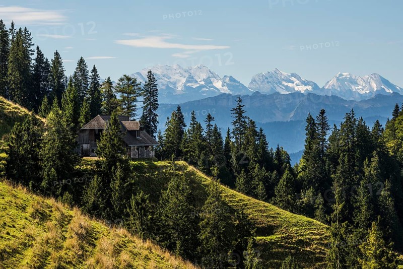 Panorama, snow-covered mountains, Bernese Oberland, view from Lüderenalp, Emmental, Canton of Bern, Switzerland