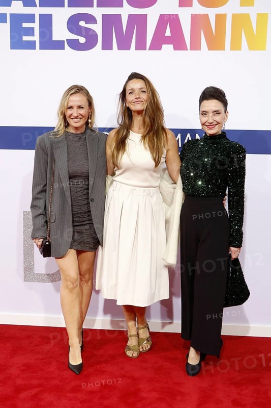 Ania Niedieck, Kaja Schmidt-Tychsen and Tatjana Clasing arriving at the Bertelsmann Summer Party 2025 at the Bertelsmann Representative Office in Berlin on 11 September 2025