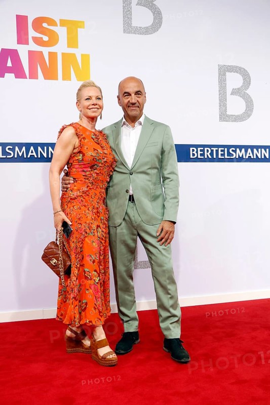 Andrea Maria Waden and Stefan Dohler arriving at the Bertelsmann Summer Party 2025 at the Bertelsmann Representative Office in Berlin on 11 September 2025