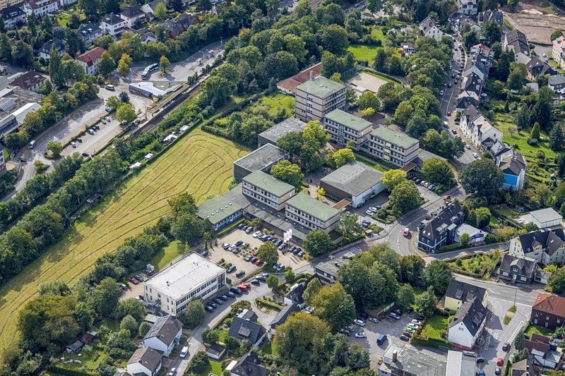 Aerial photo, Städt. Realschule SRG in Gevelsberg, Ruhr area, North Rhine-Westphalia, Germany, education, educational institution, DE, Europe, Gevelsberg, educational institute, aerial photograph, aerial photography, aerial photography, secondary school, school, overview, bird's-eye view, overview