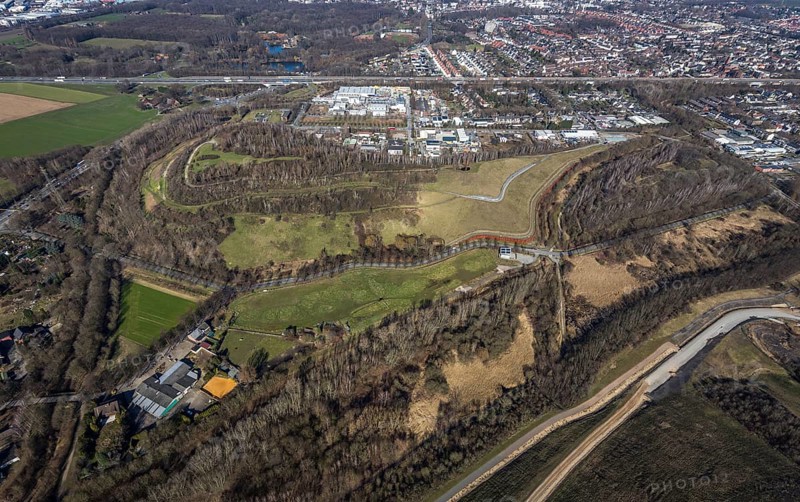 Aerial view, Moltke slagheap, industrial estate Europastrasse, Brauck, Gladbeck, Ruhr area, North Rhine-Westphalia, Germany, slagheap, DE, Europe, slagheap Graf Moltke, aerial view, aerial photography, aerial photography, overview, bird's-eye view, burning slagheap, overview