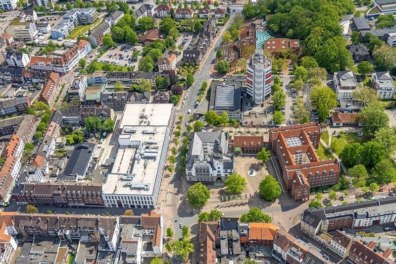 Aerial view, City Hall Gladbeck, Sparkasse Tower, Hoch10 office building, Viktoria-Quartier, city centre view, Gladbeck, Ruhr area, North Rhine-Westphalia, Germany, Old City Hall, authority, City, DE, shopping centre, shopping markets, shopping square, shopping centre, Europe, finance, commercial buildings, high-rise building, city centre, aerial view, aerial photography, aerial photography, local supply centre, new town hall, North Rhine-Westphalia, town hall, shopping, shopping centre, city centre, overview, ViktoriaQuartier, bird's-eye view, Willy-Brandt-Platz, birds-eyes view, overview