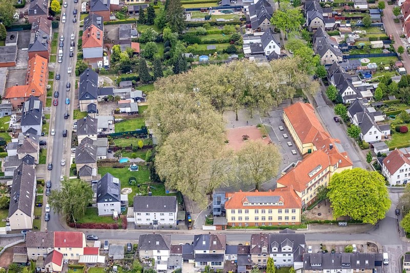 Aerial photo, Pestalozzi School, Zweckel, Gladbeck, Ruhr area, North Rhine-Westphalia, Germany, education, educational institution, Brahmsstraße, DE, Europe, educational institute, aerial photo, aerial photography, aerial photography, school, overview, bird's eye view, birds-eyes view, overview