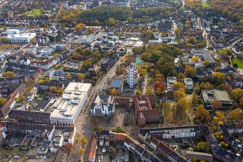 Aerial view, city view with town hall and Stadtsparkasse Gladbeck skyscraper in Gladbeck, Ruhr area, North Rhine-Westphalia, Germany, authority, DE, Europe, finance, Gladbeck, aerial view, aerial photography, aerial photography, town hall, overview, bird's-eye view, overview