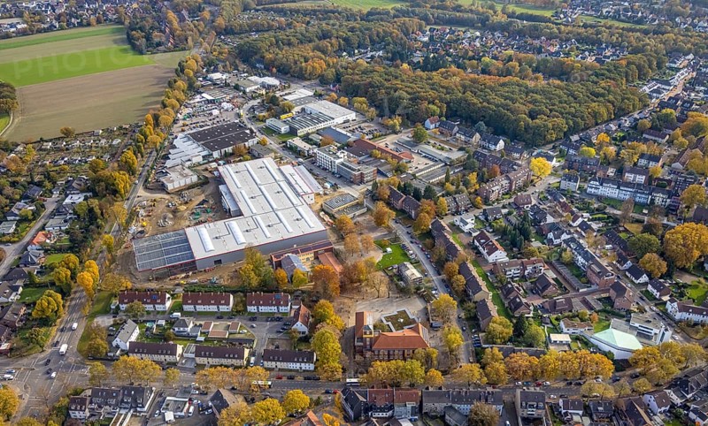 Aerial view, industrial area Krusenkamp with construction site and new building for planned DIY store in Gladbeck Ost, Mitte II in Gladbeck, Ruhr area, North Rhine-Westphalia, Germany, construction work, construction area, construction site, construction project, construction site, DE, Europe, commercial enterprises, commercial area, commercial park, commercial location, commercial use, Gladbeck, industrial area, industrial building, industrial location, aerial view, aerial photography, aerial photography, new building, overview, bird's-eye view, overview