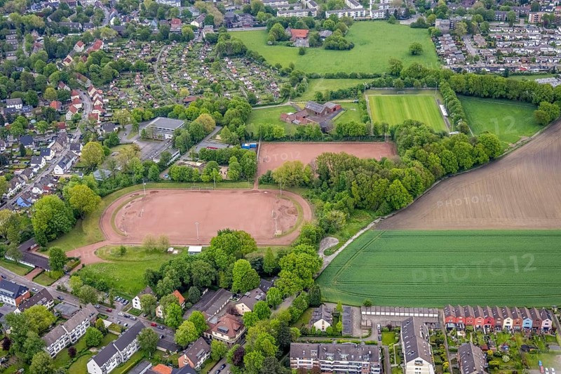 Aerial view, sports facility Baulandstraße, Zweckel, Gladbeck, Ruhr area, North Rhine-Westphalia, Germany, DE, Europe, football pitch, football stadium, football club, aerial view, aerial photography, aerial photography, sports, sports facilities, sports venue, overview, bird's-eye view, overview