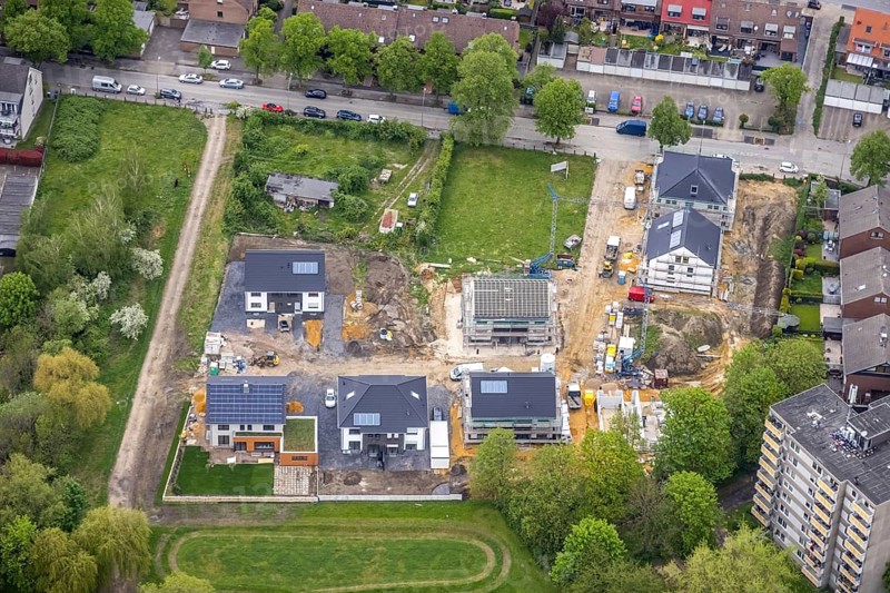 Aerial view, construction site and new development area Winkelstraße, Zweckel, Gladbeck, Ruhr area, North Rhine-Westphalia, Germany, construction work, construction area, construction site, building plots, construction project, construction site, DE, single-family houses, Europe, property tax, high-rise building, real estate, aerial photograph, aerial photography, aerial photography, new construction, overview, bird's-eye view, residential complex, living and living, residential area, residential buildings, residential quality, residential neighbourhood, housing estate, birds-eyes view, overview