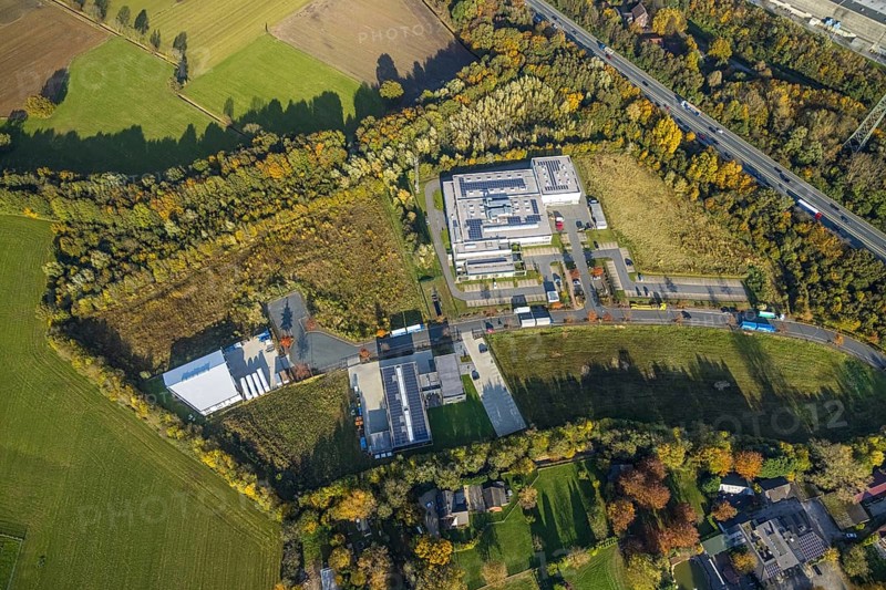 Aerial view, industrial estate Hegestraße and Heinrich-Hertz-Straße with Lenord, Baür & Co. GmbH in the district Rentfort in Gladbeck, Ruhr area, North Rhine-Westphalia, Germany, DE, Europe, commercial enterprises, commercial area, commercial park, commercial location, commercial use, Gladbeck, industrial area, industrial building, industrial location, aerial photograph, aerial photography, aerial photography, overview, bird's-eye view, birds-eyes view, overview
