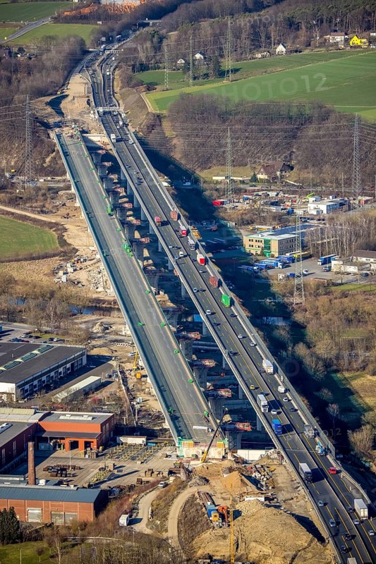 Aerial view, construction site, new construction of a section of the Lennetal Bridge, Lennetal, Hagen, Ruhr area, North Rhine-Westphalia, Germany, construction work, construction, construction area, construction site, construction site, construction project, construction site, bridge, DE, Europe, Lennetal Bridge, aerial view, aerial photography, aerial photography, new construction, road traffic, overview, displacement, bird's-eye view, overview