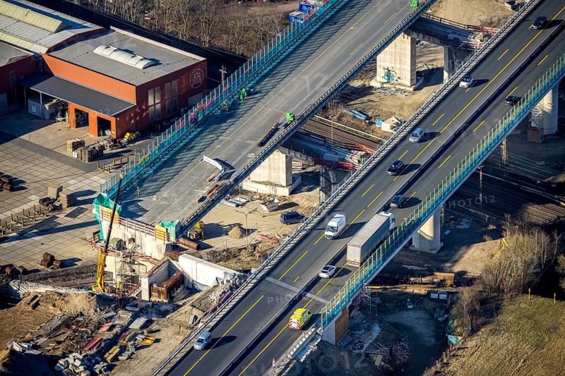 Aerial view, construction site, new construction of a section of the Lennetal Bridge, Lennetal, Hagen, Ruhr area, North Rhine-Westphalia, Germany, construction work, construction, construction area, construction site, construction site, construction project, construction site, bridge, DE, Europe, Lennetal Bridge, aerial view, aerial photography, aerial photography, new construction, road traffic, overview, displacement, bird's-eye view, overview