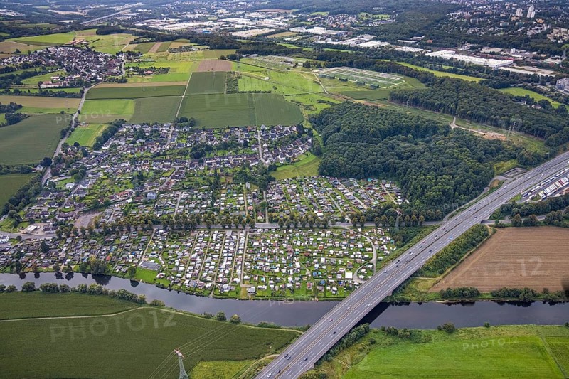 Aerial view, CampingClub Garenfeld Ruhrbogen at the river Ruhr in the district Boele in Hagen, Ruhr area, North Rhine-Westphalia, Germany, motorway A1, camping, camping facility, camping houses, camping mobile, camping site, DE, Europe, leisure, Hagen, hobby, aerial view, aerial photography, aerial photography, overview, bird's eye view, motorhome, caravan, birds-eyes view, overview