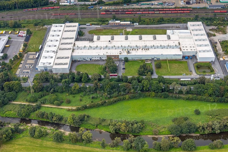Aerial view, factory premises C.D. Wälzholz Werk KAbel in the industrial area Lennetal in the district Boele in Hagen, Ruhr area, North Rhine-Westphalia, Germany, DE, Europe, commercial enterprises, commercial area, commercial park, commercial location, commercial use, Hagen, industrial area, industrial building, industrial location, aerial view, aerial photography, aerial photography, overview, bird's-eye view, overview