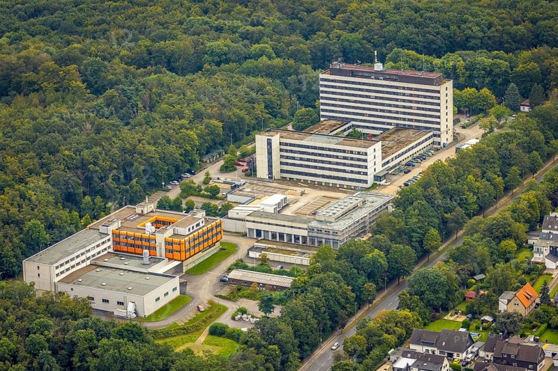 Aerial photograph, Hagen Police Headquarters and IT North Rhine-Westphalia Hagen Branch in the Altenhagen district of Hagen, Ruhr area, North Rhine-Westphalia, Germany, eye of the law, DE, Europe, Hagen, Hoheleye, district police authority, aerial photograph, aerial photography, aerial photography, law enforcement officer, police, police station, state authority, state power, overview, bird's-eye view, bird's-eye view, overview