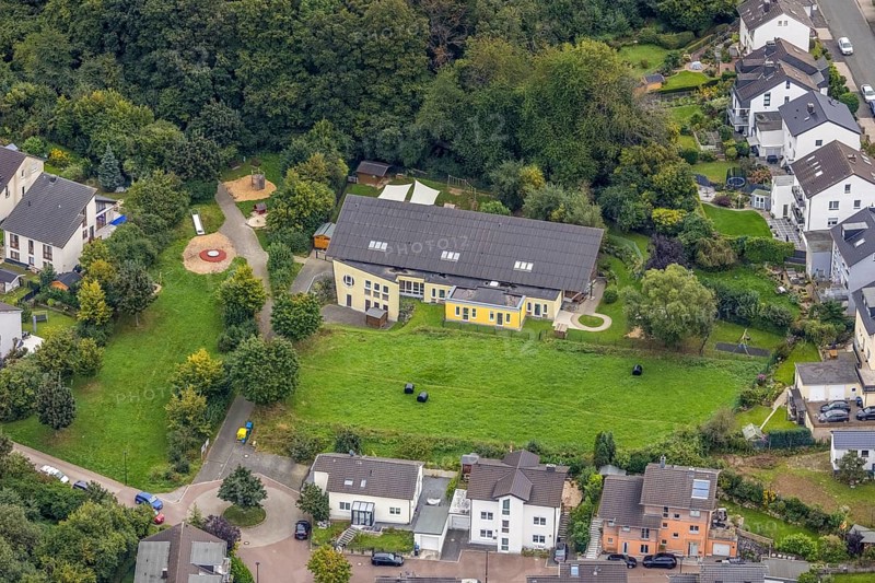 Aerial view, catholic kindergarten Arche Noah at Neuer Kronocken in the district Hohenlimburg in Hagen, Ruhr area, North Rhine-Westphalia, Germany, DE, Europe, Hagen, kindergarten, day care centre, day nursery, aerial photograph, aerial photography, aerial photography, overview, bird's eye view, overview