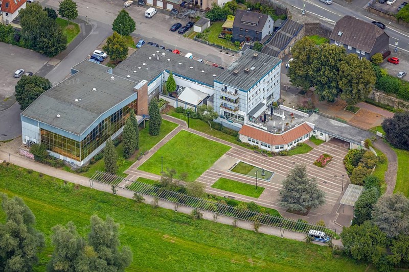 Aerial view, Richard-Römer-Lennebad in the district Hohenlimburg in Hagen, Ruhr area, North Rhine-Westphalia, Germany, DE, Europe, leisure pool, Hagen, aerial view, aerial photography, aerial photography, swimming pool, overview, bird's eye view, birds-eyes view, overview