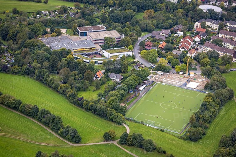 Aerial view, construction site at the sports field Wörthstraße of TSV Fichte Hagen 1863 and comprehensive school Eilpe in the district Eilpe in Hagen, Ruhr area, North Rhine-Westphalia, Germany, construction work, construction area, building site, building plots, construction project, construction site, education, educational institution, DE, Europe, football pitch, football stadium, comprehensive school, Hagen, artificial turf pitch, educational institute, aerial view, aerial photography, aerial photography, school, sports, sports facilities, sports field, sports facility, overview, bird's-eye view, overview
