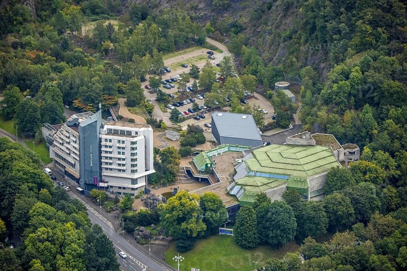 Aerial view, congress and event park civic hall Hagen with the Mercure Hotel in the district Mittelstadt in Hagen, Ruhr area, North Rhine-Westphalia, Germany, DE, Europe, gastronomy, Hagen, hotel, hotel facilities, hotel business, culture, art, aerial photography, aerial photography, aerial photography, exhibition centre, overview, events, venue, event location, bird's eye view, bird's eye view, cultural use, overview