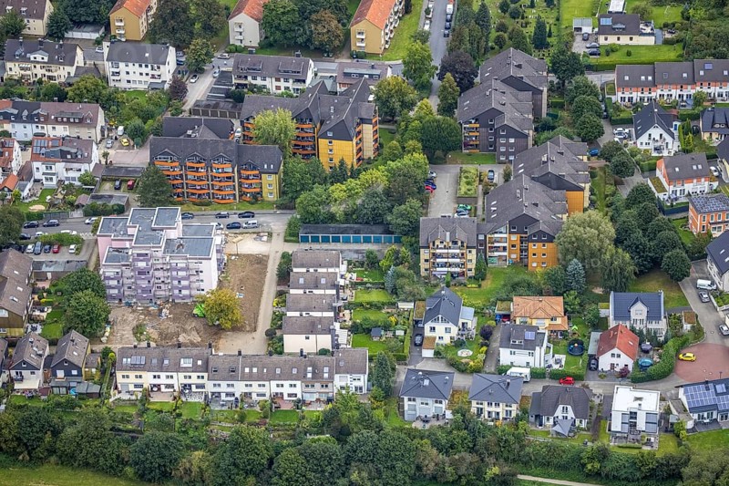 Aerial view, house renovation in the Riegerbusch residential area in the Eilpe district of Hagen, Ruhr area, North Rhine-Westphalia, Germany, construction work, construction area, building site, building plots, construction project, construction site, DE, Europe, Hagen, aerial view, aerial photography, aerial photography, renovation, refurbishment, overview, bird's-eye view, overview