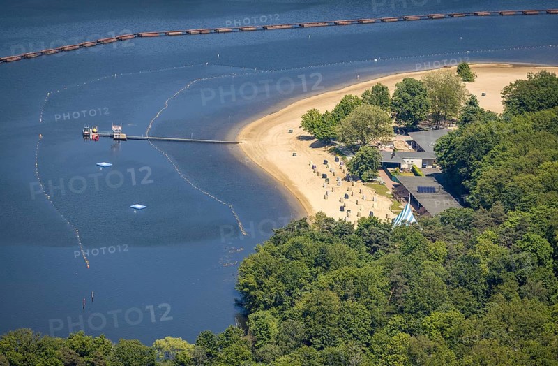 Aerial view, preparation for the bathing season, Haltern reservoir, Haltern south beach with sandy beach, covered beach chairs, Haltern town, Haltern am See, Ruhr area, North Rhine-Westphalia, Germany, DE, Europe, Gelsenwasser AG, aerial view, aerial photography, aerial photography, lake, reservoir, overview, bird's-eye view, Gelsenwasser AG waterworks, birds-eyes view, overview