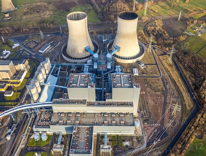 Aerial view of the RWE Westfalen power plant in Uentrop in Hamm, Ruhr area, North Rhine-Westphalia, Germany, DE, Europe, distant view, shapes and colours, Hamm, coal-fired power plant, cooling towers, aerial view, aerial photograph, aerial photography, aerial photography, Rhine-Ruhr metropolitan region, tower, overview, bird's-eye view, twin towers, birds-eyes view, overview