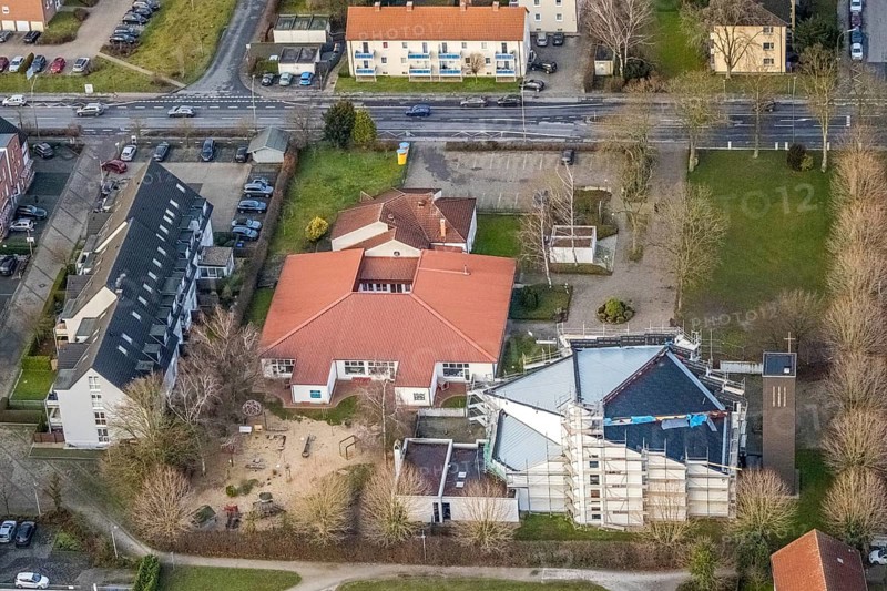 Aerial view catholic parish of St. Boniface with roof renewal of the St. Bonifatius Church in Hamm, Ruhr area, North Rhine-Westphalia, Germany, place of worship, construction work, construction project, construction site, DE, renewal, Europe, religious community, place of worship, Hamm, holy site, church, parish, denomination, aerial view, aerial photograph, aerial photography, aerial photography, metropolitan region Rhine-Ruhr, parish, religion, religious site, renovation, refurbishment, overview, bird's-eye view, birds-eyes view, overview